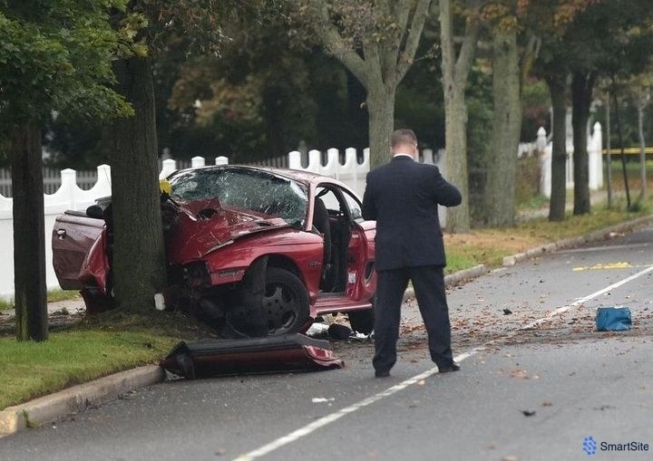 Movie legend has died today in a tragic car accident. She was killed after being run over by speeding driver while she was trying to fix her car on a motorway hard shoulder.