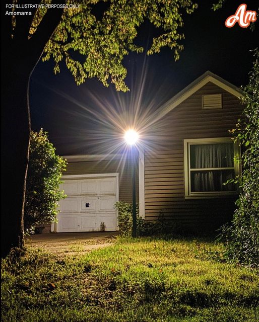 Neighbor Wouldn’t Turn Off His Bright Floodlights at Night – I Deftly Managed the Situation and Maintained Harmony